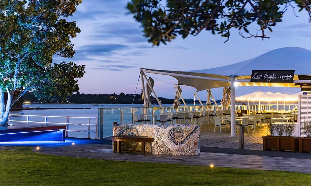 Zane Greys Restaurant and Bar 3